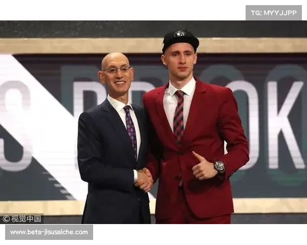 NBA主席萧华高度评价杨瀚森未来潜力激励中国年轻球员成长 NBA主席萧华高度评价杨瀚森未来潜力激励中国年轻球员成长